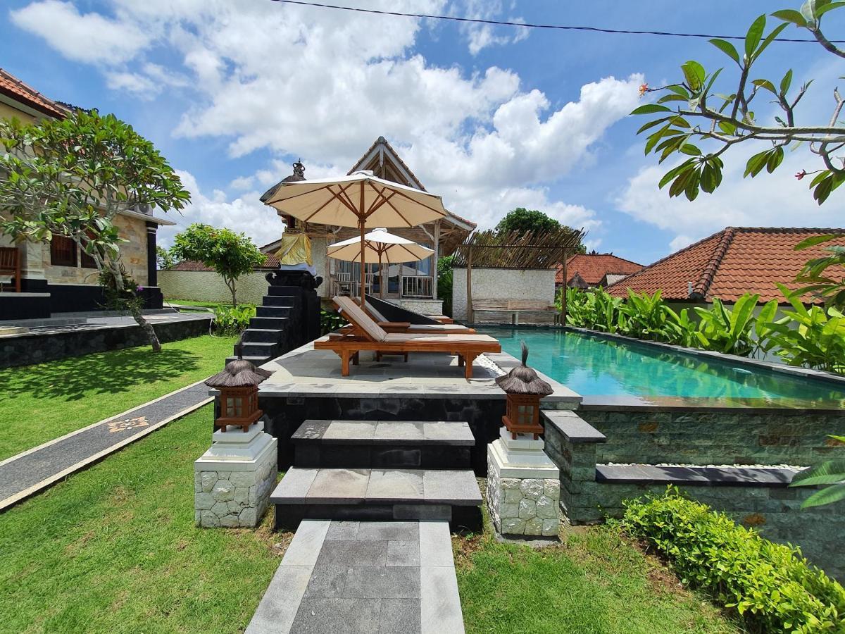 Villa De Jantux *